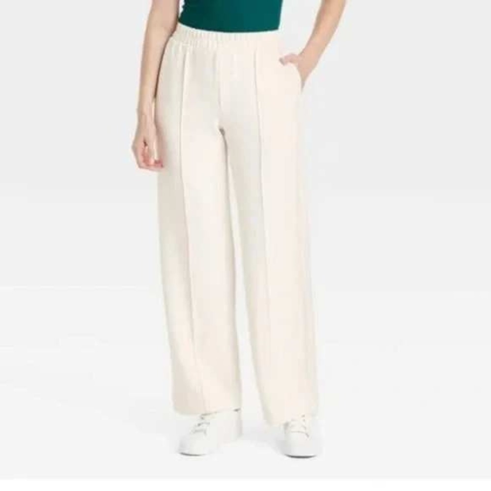 A New Day Women's XL Cream Wide Leg Pants NWT Elastic‎ Waist SOFT Side Pockets